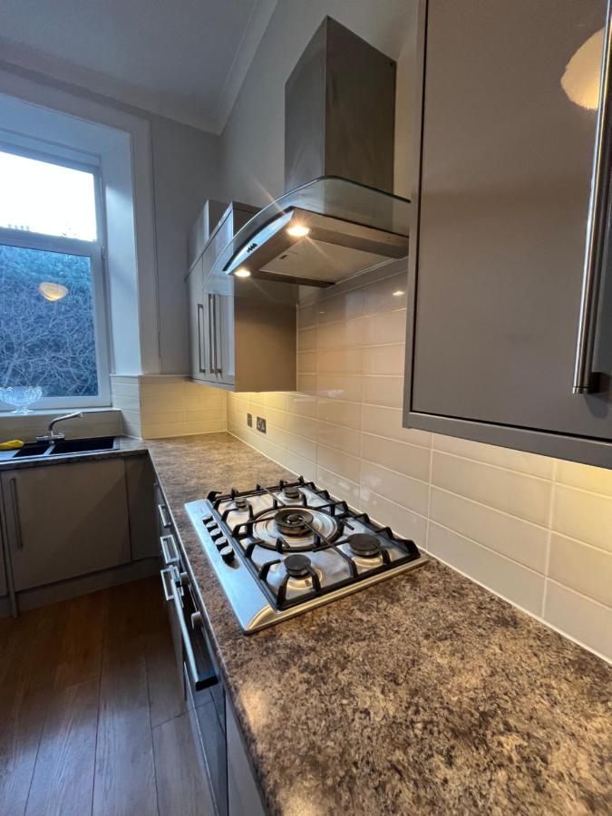Bright 3 Bedroom Edinburgh City Apt Ngoại thất bức ảnh