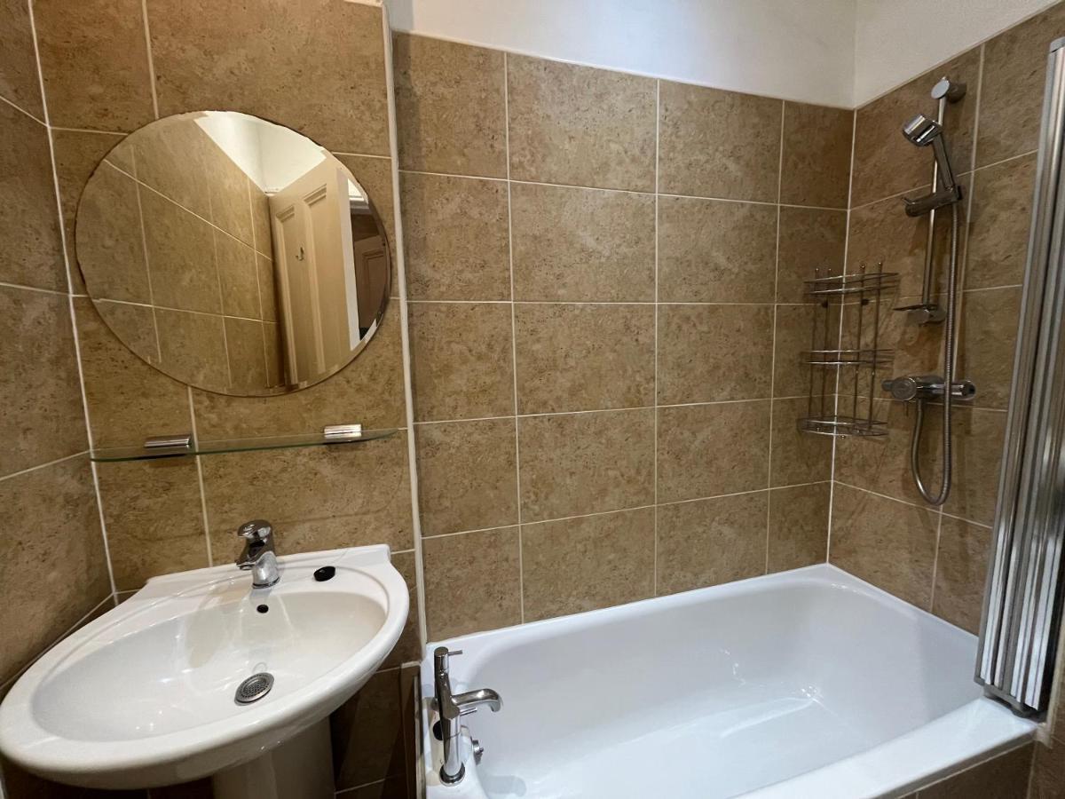 Bright 3 Bedroom Edinburgh City Apt Ngoại thất bức ảnh