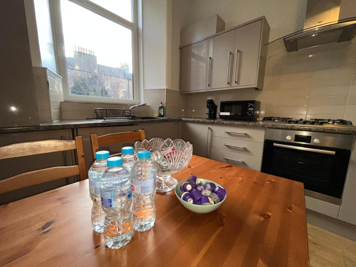 Bright 3 Bedroom Edinburgh City Apt Ngoại thất bức ảnh